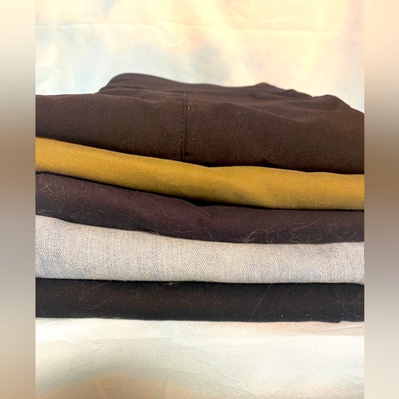 2 jeans, 2 chinos, and 1 slack - like new - Picture 1 of 15